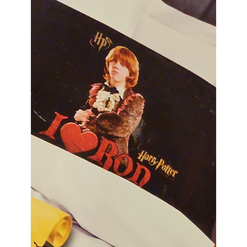 Harry Potter PILLOWCASE Goblet Of Fire RON‎ WEASLEY New Sealed Warner Bros RARE
